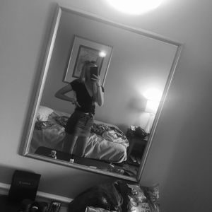 Meet your Posher, Kenzie